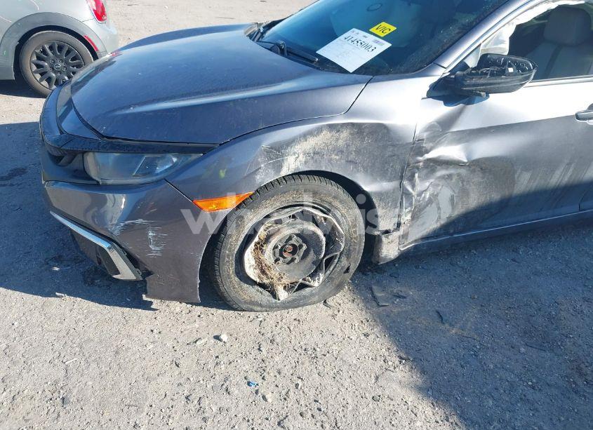 Photo 6 of 2020 Honda Civic LX (VIN 2HGFC2F6XLH556892)