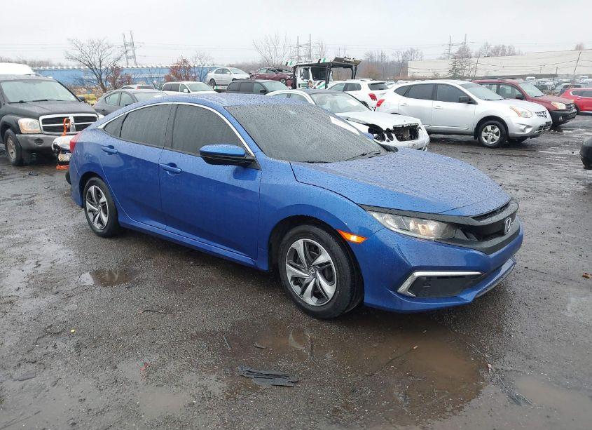 2020 Honda Civic LX (VIN 2HGFC2F6XLH560599) main photo