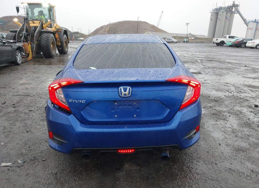 Photo 16 of 2020 Honda Civic LX (VIN 2HGFC2F6XLH560599)