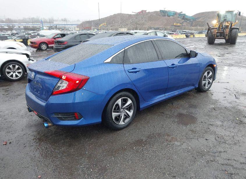 Photo 4 of 2020 Honda Civic LX (VIN 2HGFC2F6XLH560599)