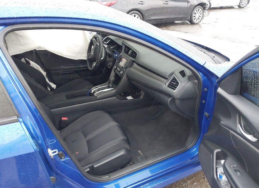 Photo 5 of 2020 Honda Civic LX (VIN 2HGFC2F6XLH560599)