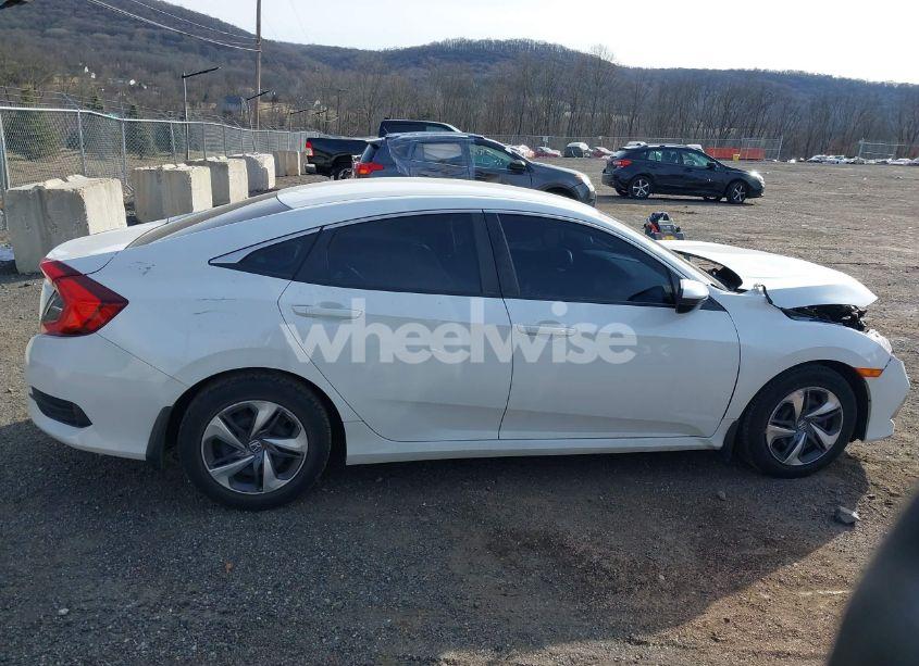 Photo 13 of 2020 Honda Civic LX (VIN 2HGFC2F6XLH560831)