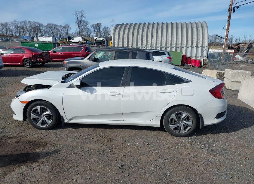 Photo 14 of 2020 Honda Civic LX (VIN 2HGFC2F6XLH560831)