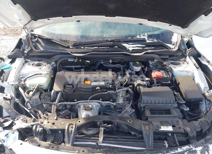 Photo 10 of 2020 Honda Civic LX (VIN 2HGFC2F6XLH583705)
