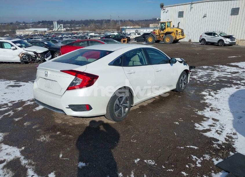 Photo 4 of 2020 Honda Civic LX (VIN 2HGFC2F6XLH583705)