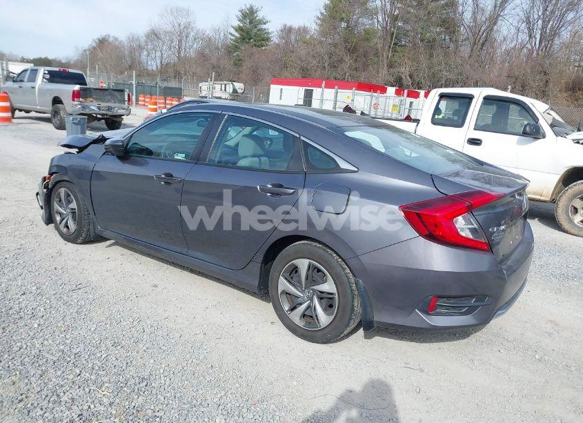 Photo 3 of 2020 Honda Civic LX (VIN 2HGFC2F6XLH588760)