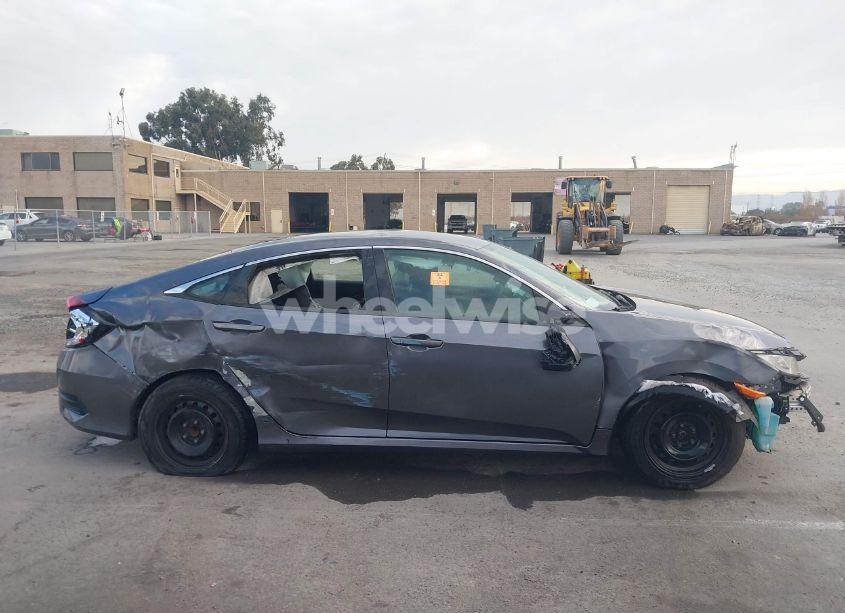 Photo 12 of 2021 Honda Civic LX (VIN 2HGFC2F6XMH509539)