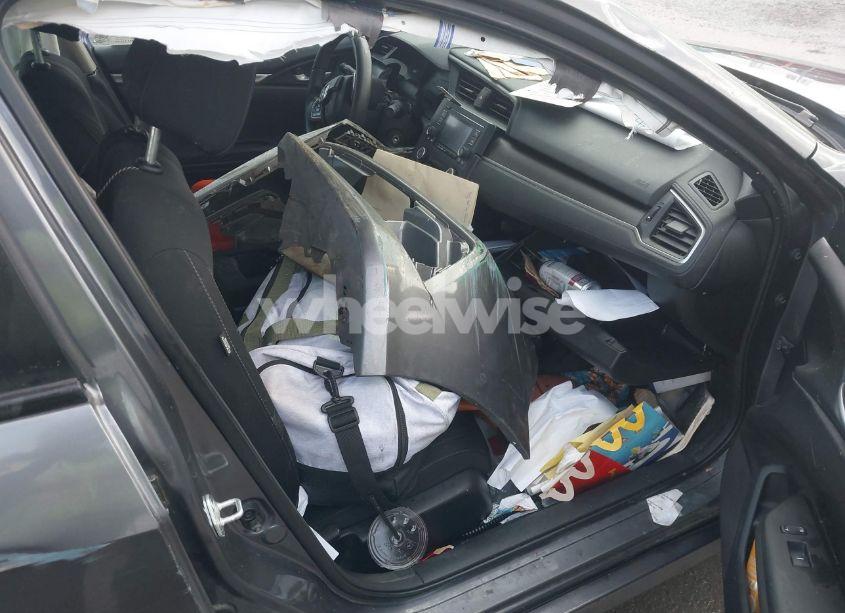 Photo 5 of 2021 Honda Civic LX (VIN 2HGFC2F6XMH509539)