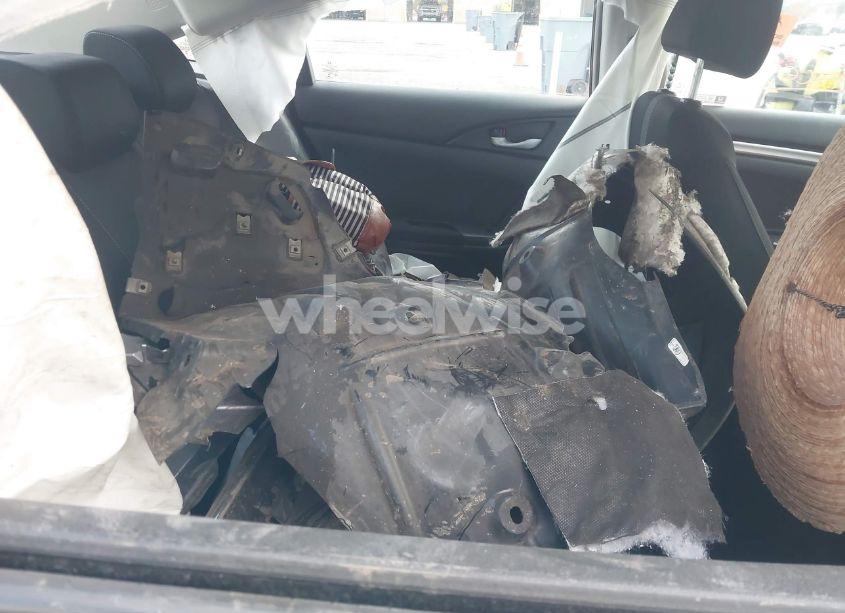 Photo 8 of 2021 Honda Civic LX (VIN 2HGFC2F6XMH509539)