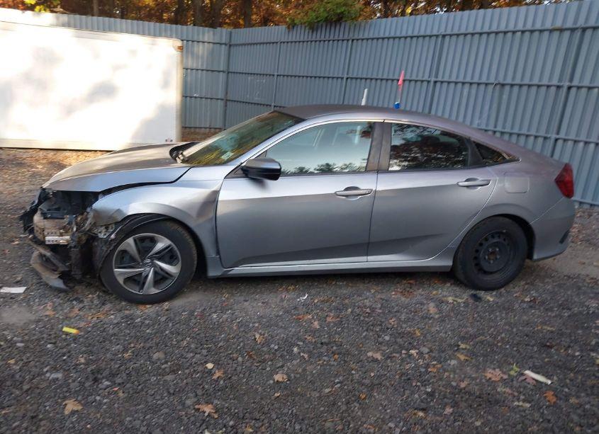 Photo 14 of 2021 Honda Civic LX (VIN 2HGFC2F6XMH517138)