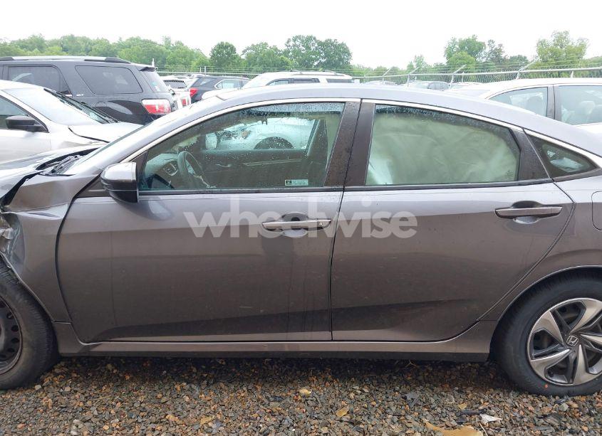 Photo 14 of 2021 Honda Civic LX (VIN 2HGFC2F6XMH556442)