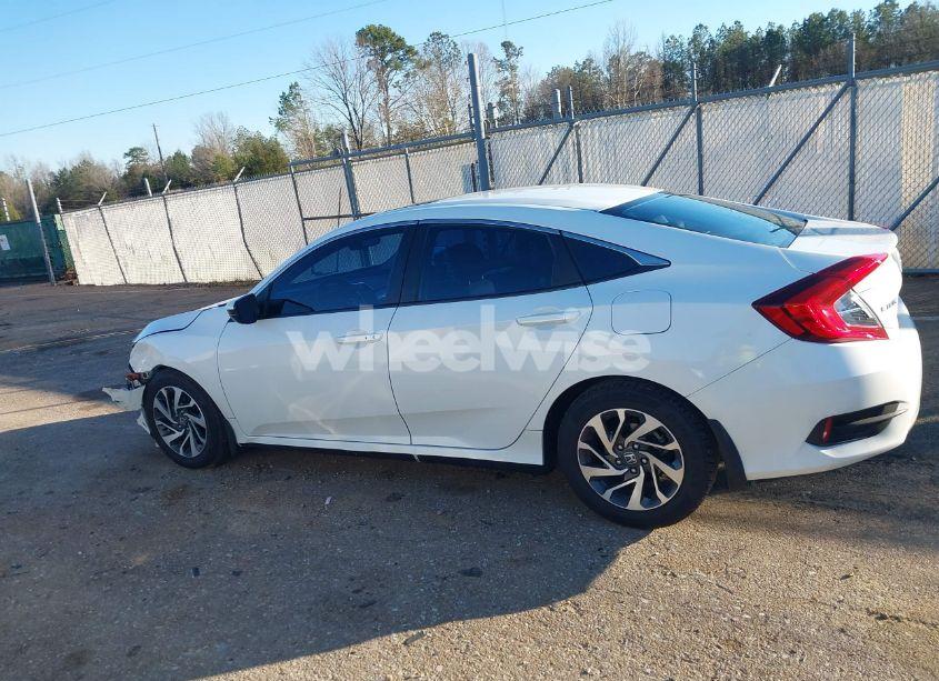 Photo 14 of 2016 Honda Civic EX (VIN 2HGFC2F70GH555426)