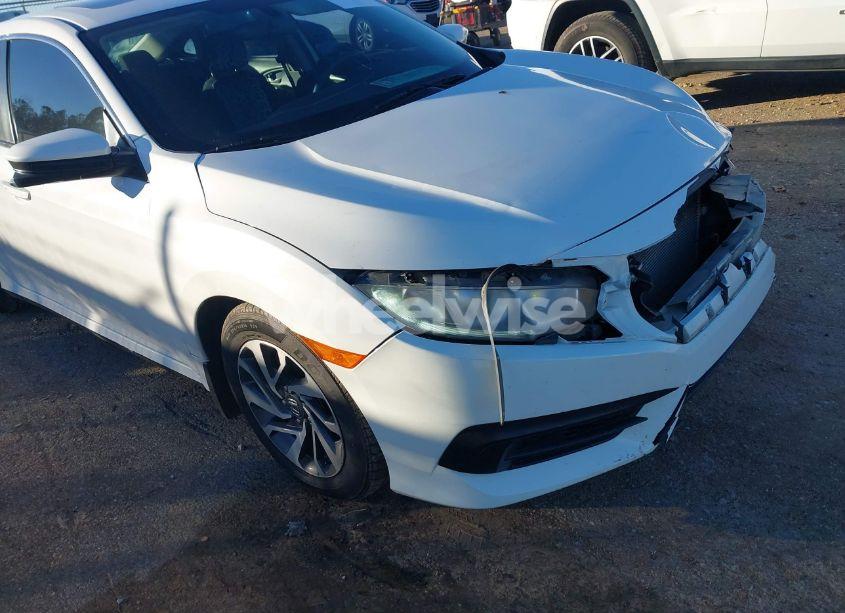 Photo 18 of 2016 Honda Civic EX (VIN 2HGFC2F70GH555426)