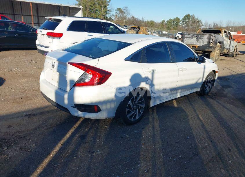 Photo 4 of 2016 Honda Civic EX (VIN 2HGFC2F70GH555426)