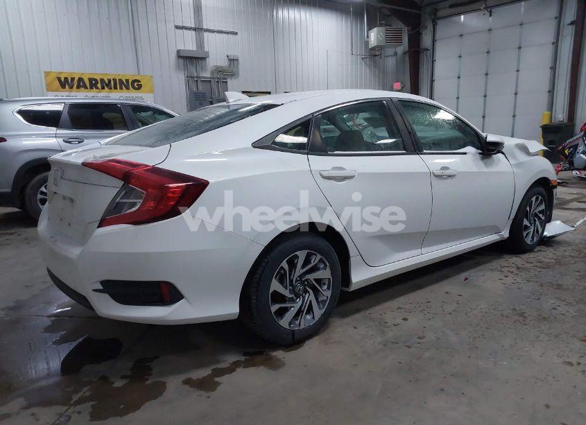 Photo 4 of 2018 Honda Civic EX (VIN 2HGFC2F70JH515905)