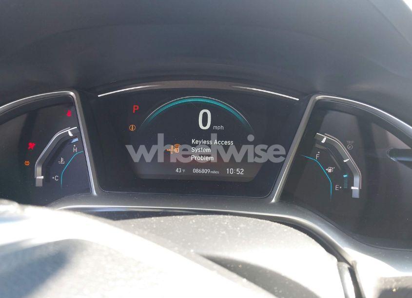 Photo 7 of 2018 Honda Civic EX (VIN 2HGFC2F70JH548287)