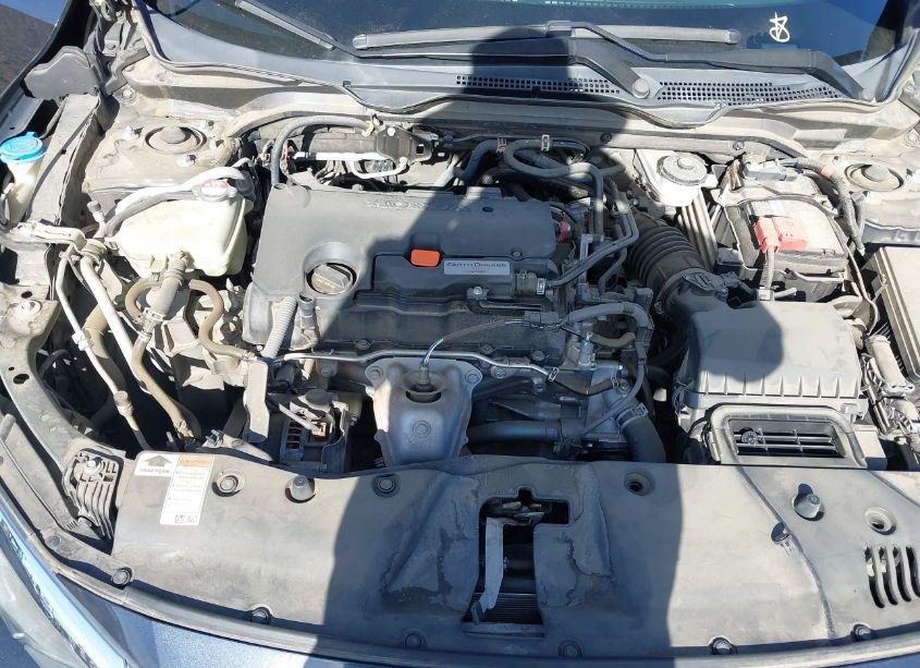 Photo 10 of 2018 Honda Civic EX (VIN 2HGFC2F70JH552663)