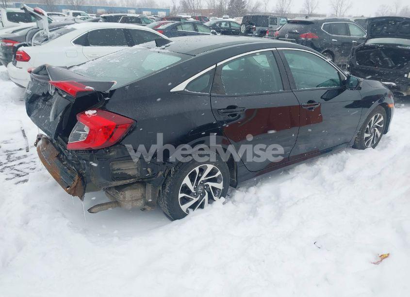 Photo 4 of 2018 Honda Civic EX (VIN 2HGFC2F70JH563081)