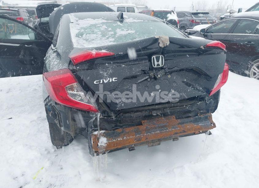 Photo 6 of 2018 Honda Civic EX (VIN 2HGFC2F70JH563081)