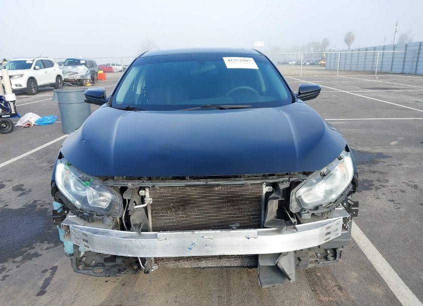 Photo 12 of 2018 Honda Civic EX (VIN 2HGFC2F70JH576039)