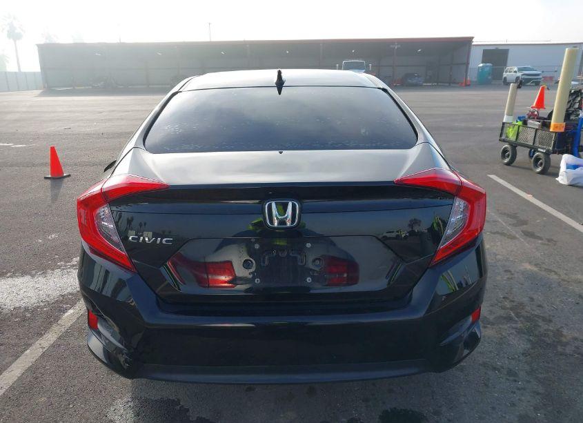 Photo 16 of 2018 Honda Civic EX (VIN 2HGFC2F70JH576039)