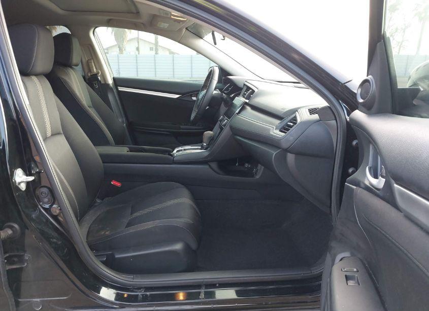 Photo 5 of 2018 Honda Civic EX (VIN 2HGFC2F70JH576039)