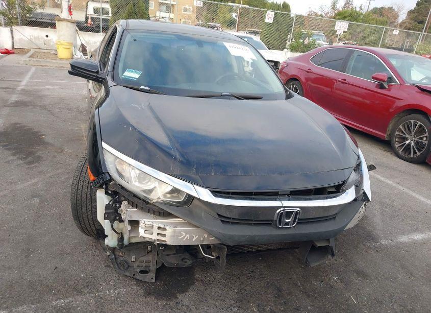 Photo 12 of 2018 Honda Civic EX (VIN 2HGFC2F70JH577823)