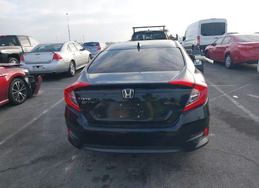Photo 16 of 2018 Honda Civic EX (VIN 2HGFC2F70JH577823)