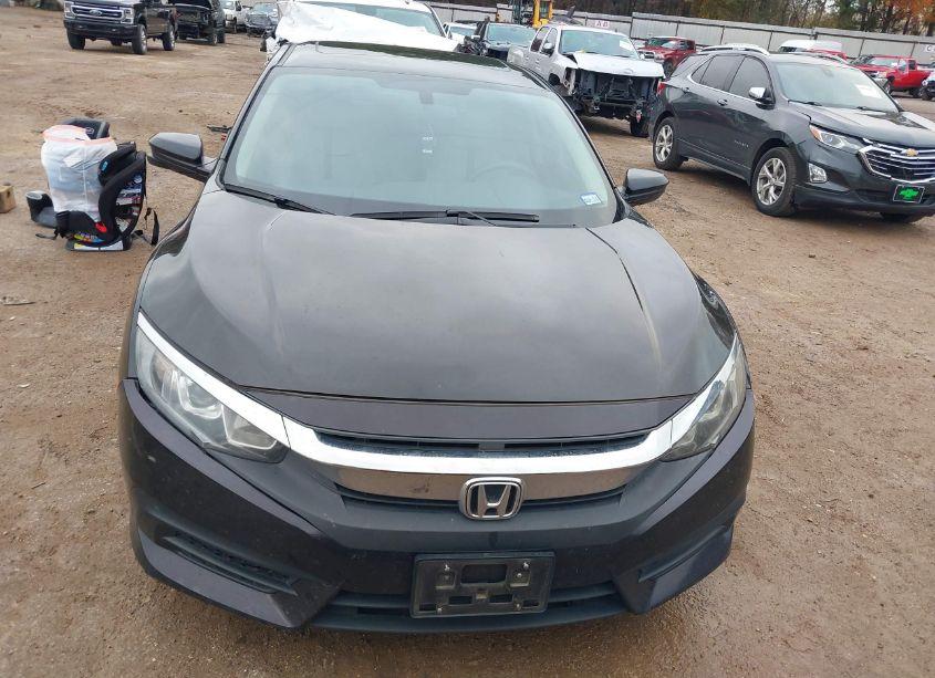 Photo 12 of 2018 Honda Civic EX (VIN 2HGFC2F70JH591382)