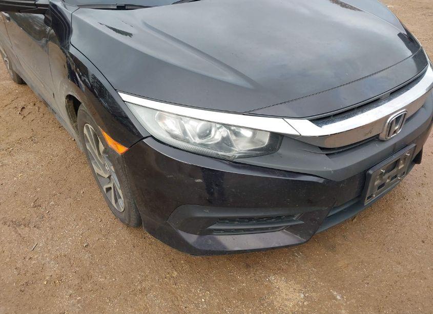 Photo 6 of 2018 Honda Civic EX (VIN 2HGFC2F70JH591382)