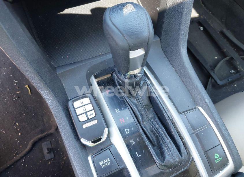 Photo 11 of 2016 Honda Civic EX (VIN 2HGFC2F71GH511600)