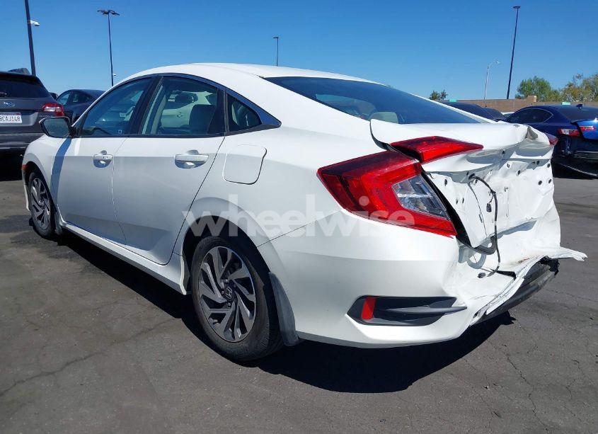 Photo 3 of 2016 Honda Civic EX (VIN 2HGFC2F71GH511600)