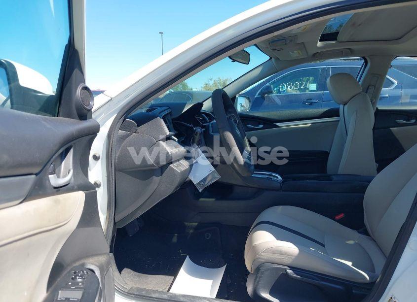 Photo 5 of 2016 Honda Civic EX (VIN 2HGFC2F71GH511600)