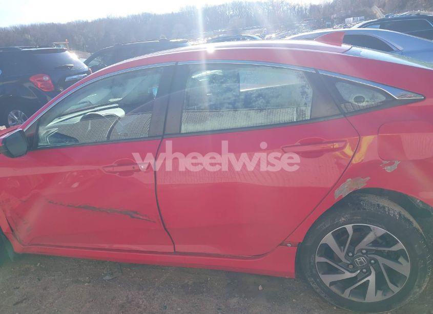 Photo 14 of 2017 Honda Civic EX (VIN 2HGFC2F71HH508424)
