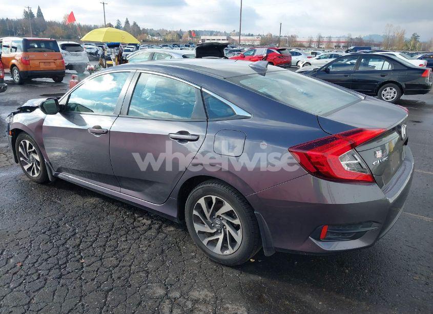 Photo 3 of 2017 Honda Civic EX (VIN 2HGFC2F71HH512800)
