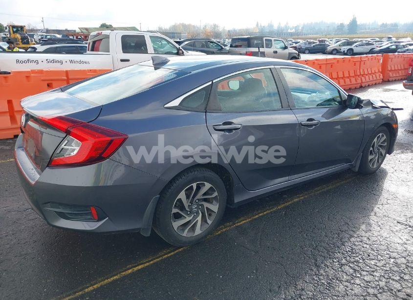 Photo 4 of 2017 Honda Civic EX (VIN 2HGFC2F71HH512800)