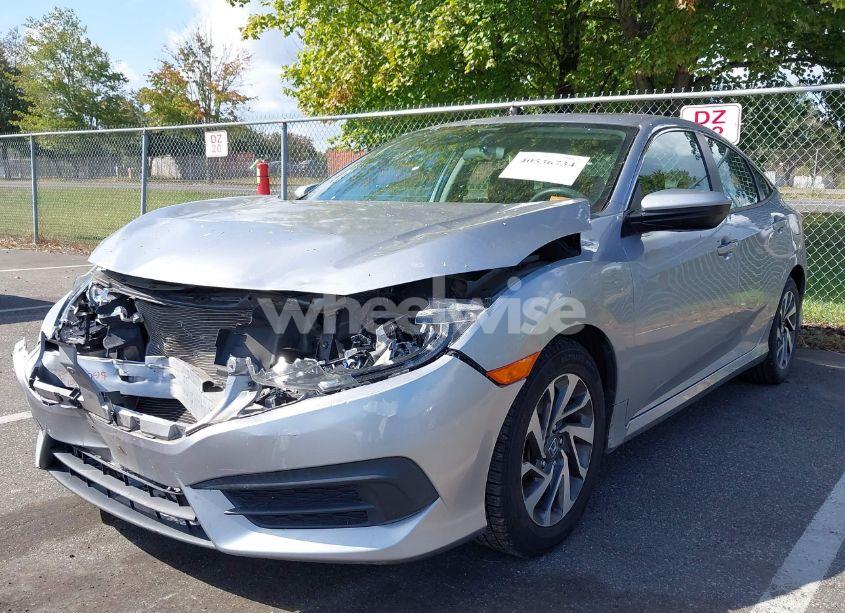 Photo 2 of 2017 Honda Civic EX (VIN 2HGFC2F71HH548275)