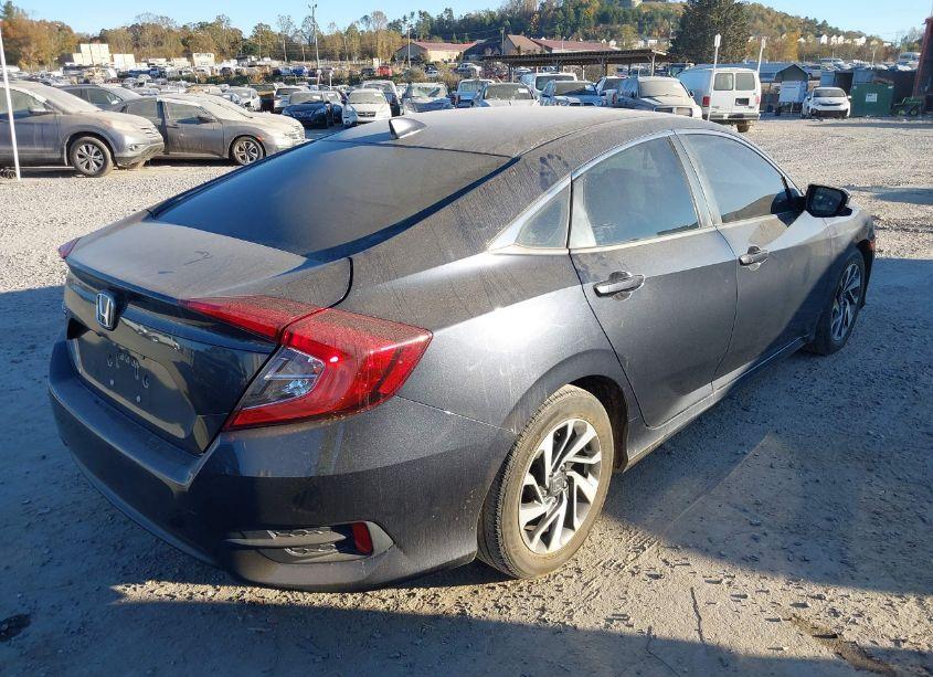 Photo 4 of 2017 Honda Civic EX (VIN 2HGFC2F71HH560555)