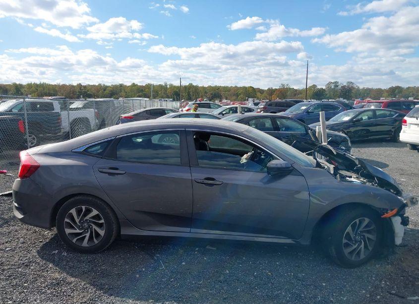 Photo 14 of 2017 Honda Civic EX (VIN 2HGFC2F71HH570096)