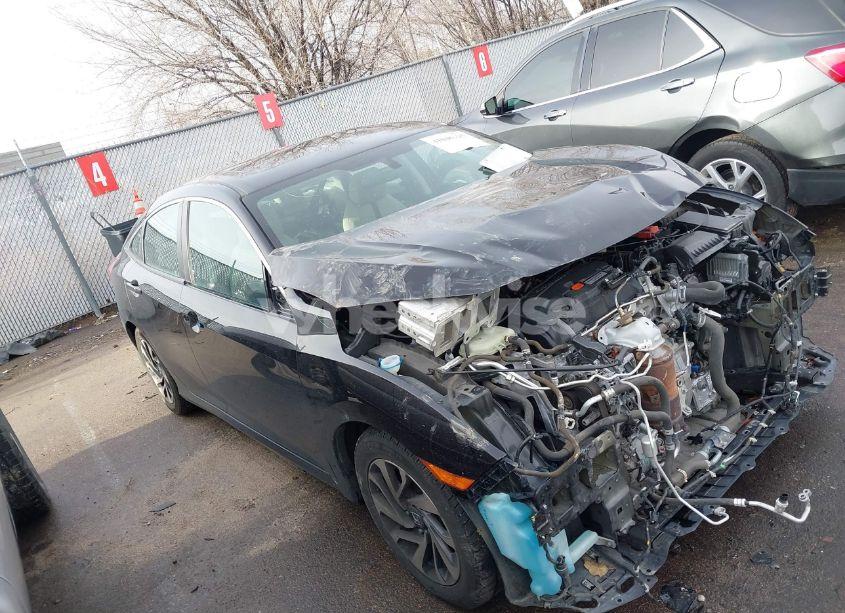 2017 Honda Civic EX (VIN 2HGFC2F71HH571930) main photo
