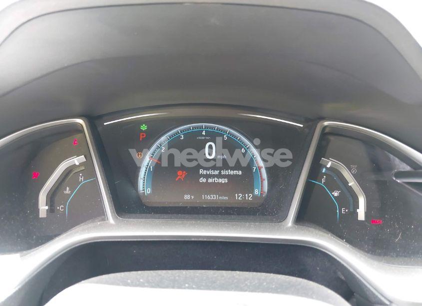 Photo 7 of 2018 Honda Civic EX (VIN 2HGFC2F71JH501947)