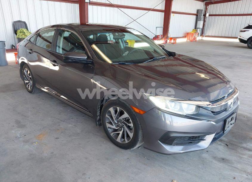 2018 Honda Civic EX (VIN 2HGFC2F71JH514665) main photo