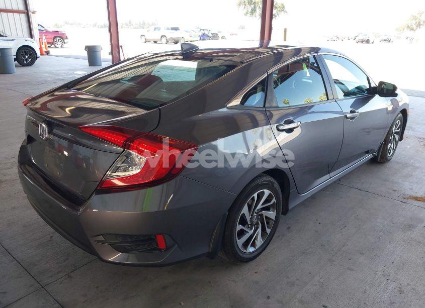 Photo 4 of 2018 Honda Civic EX (VIN 2HGFC2F71JH514665)