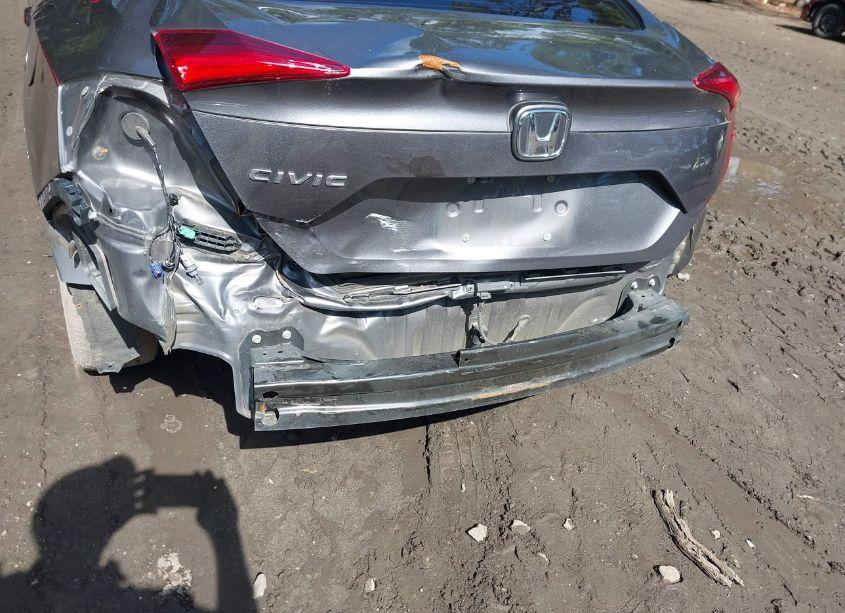 Photo 6 of 2018 Honda Civic EX (VIN 2HGFC2F71JH545463)