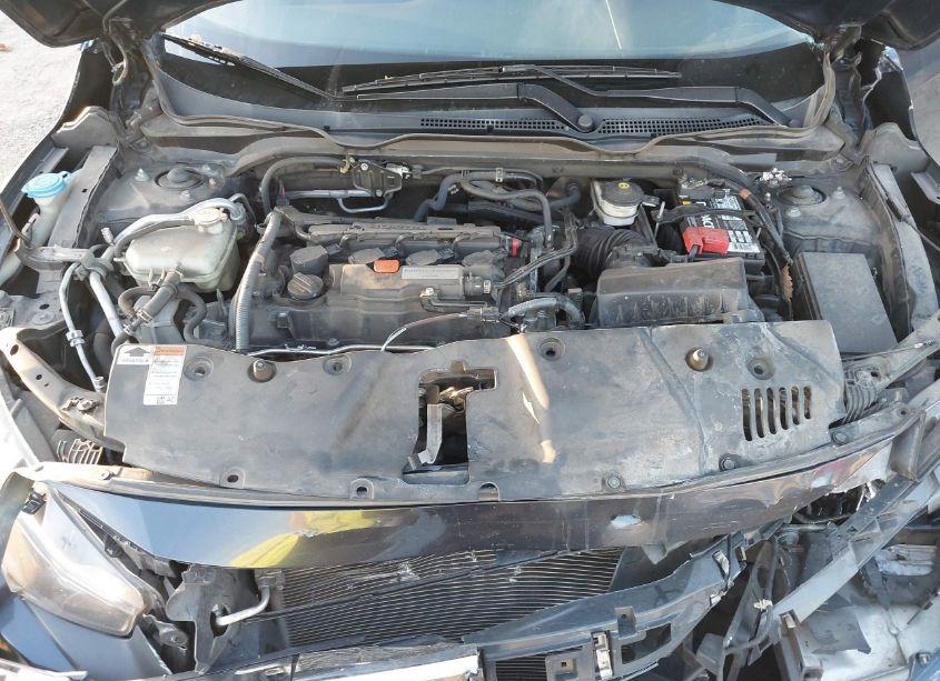 Photo 10 of 2018 Honda Civic EX (VIN 2HGFC2F71JH548623)