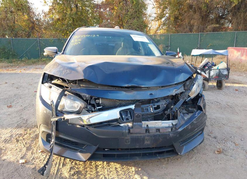 Photo 12 of 2018 Honda Civic EX (VIN 2HGFC2F71JH548623)