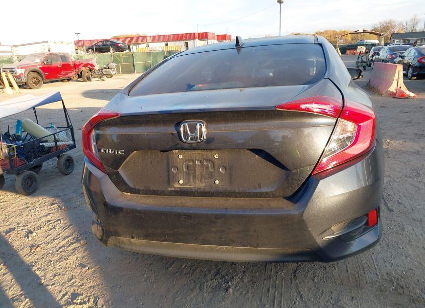 Photo 16 of 2018 Honda Civic EX (VIN 2HGFC2F71JH548623)