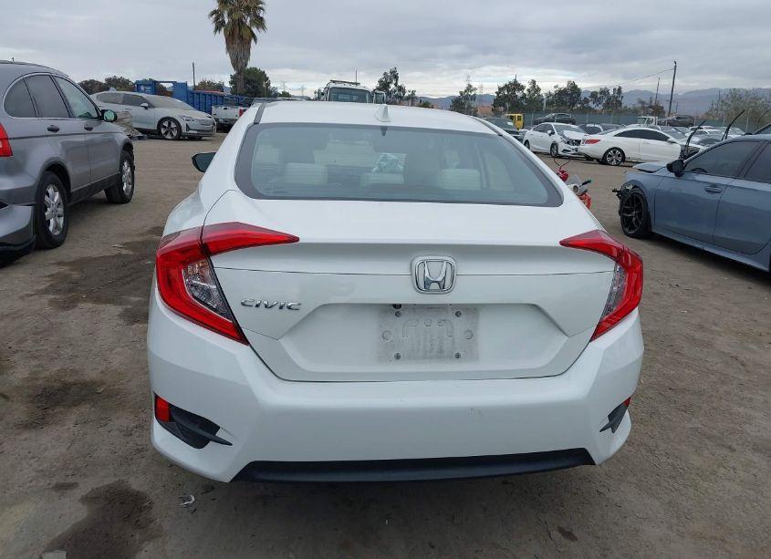 Photo 17 of 2018 Honda Civic EX (VIN 2HGFC2F71JH562375)