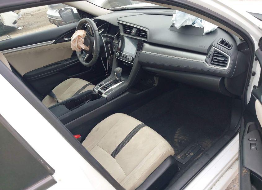 Photo 5 of 2018 Honda Civic EX (VIN 2HGFC2F71JH562375)