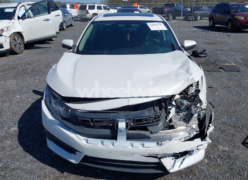 Photo 12 of 2018 Honda Civic EX (VIN 2HGFC2F71JH569178)